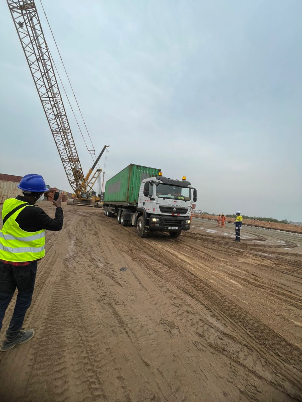 Guinea%20Logistic%20Solutions